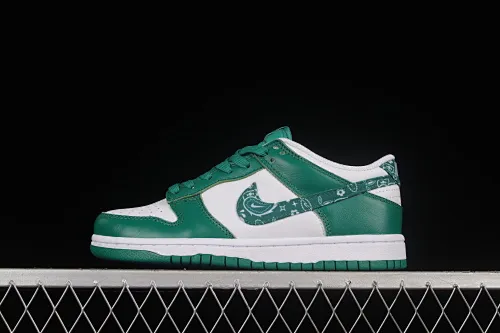 All Categories Nk SB Dunk Series Nk SB Dunk Low Low-top sneakers J version Nk Dunk Low "Green Paisley" Cashew flower white and green SB smashed backboard fashion casual sneakers DH4401-102
